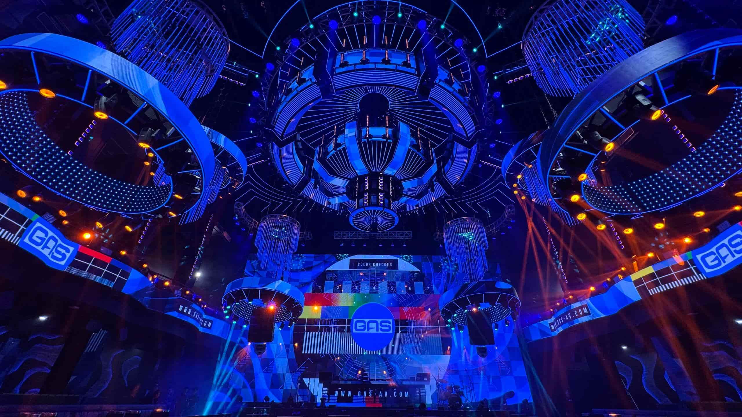 stage lighting rigging